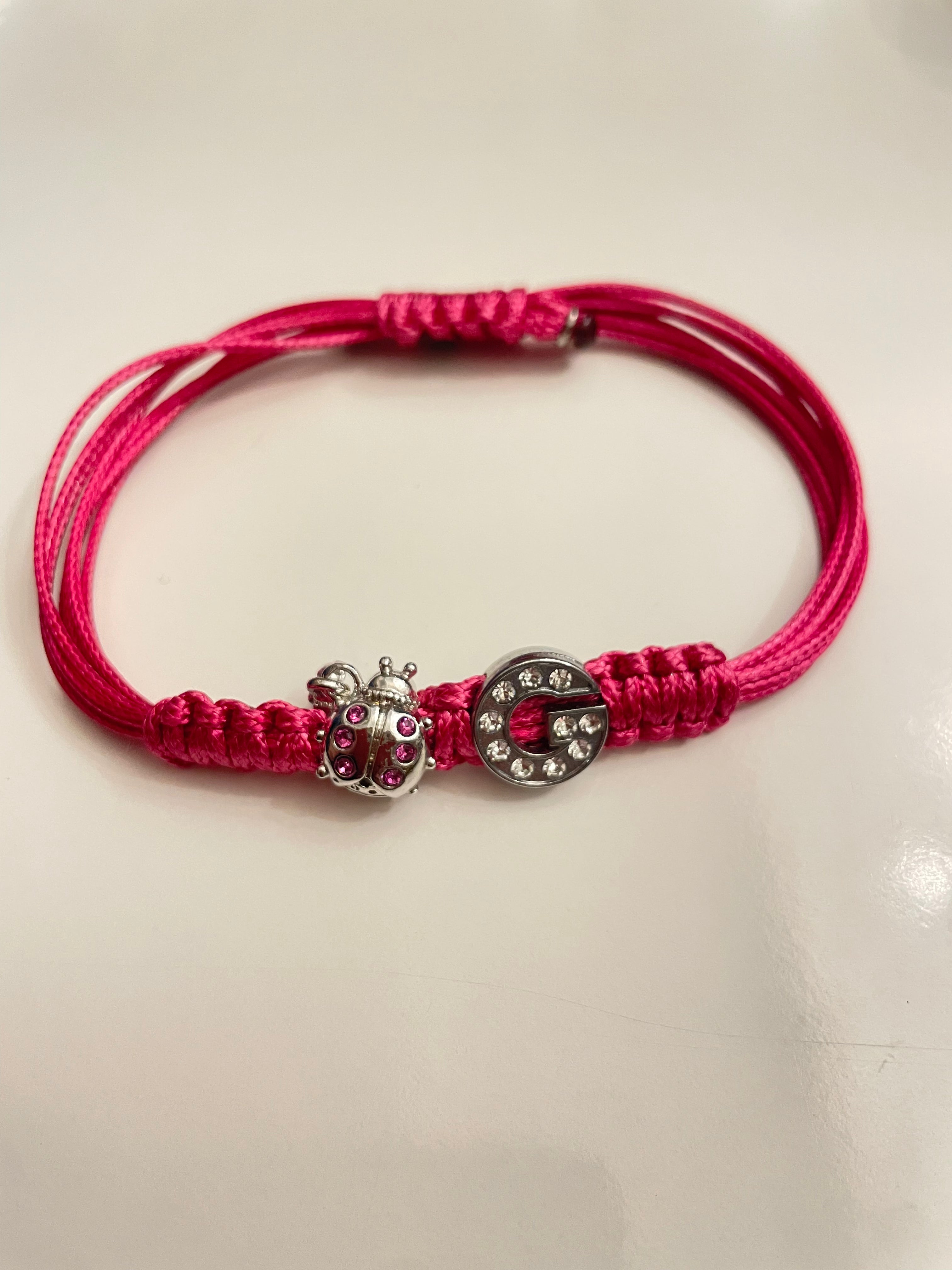 ✨ Bracciale Personalizzabile con Lettera e Charm – Maison C